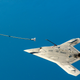 Imagen para el artículo titulado El dron X-47B hace historia al repostar en al aire por primera vez